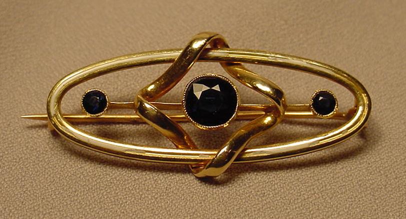 Antique Art Nouveau Sapphire 18K Brooch